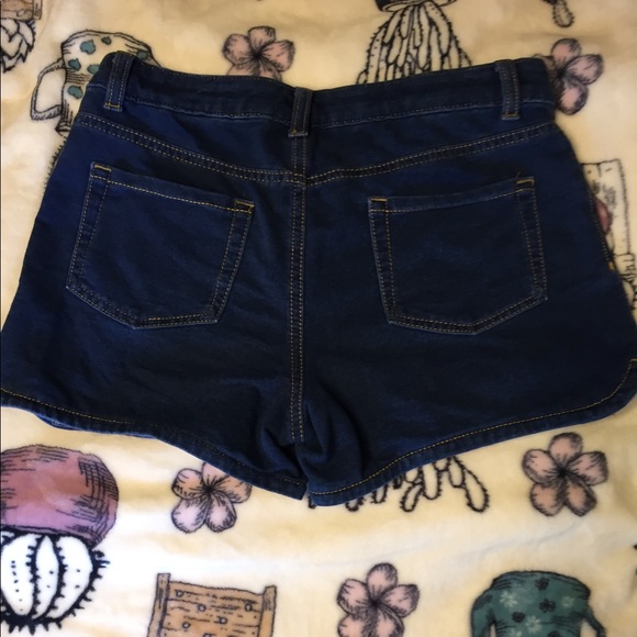 Cat & Jack Shorts - Picture 2 of 3